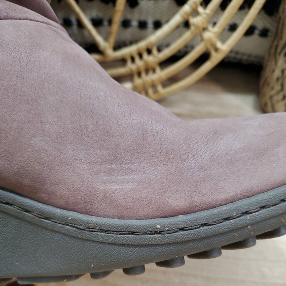 Keen Akita Wedge Slouchy Boots Mid Calf Pull On Mauve Leather Women's 10/40.5 - Picture 10 of 16